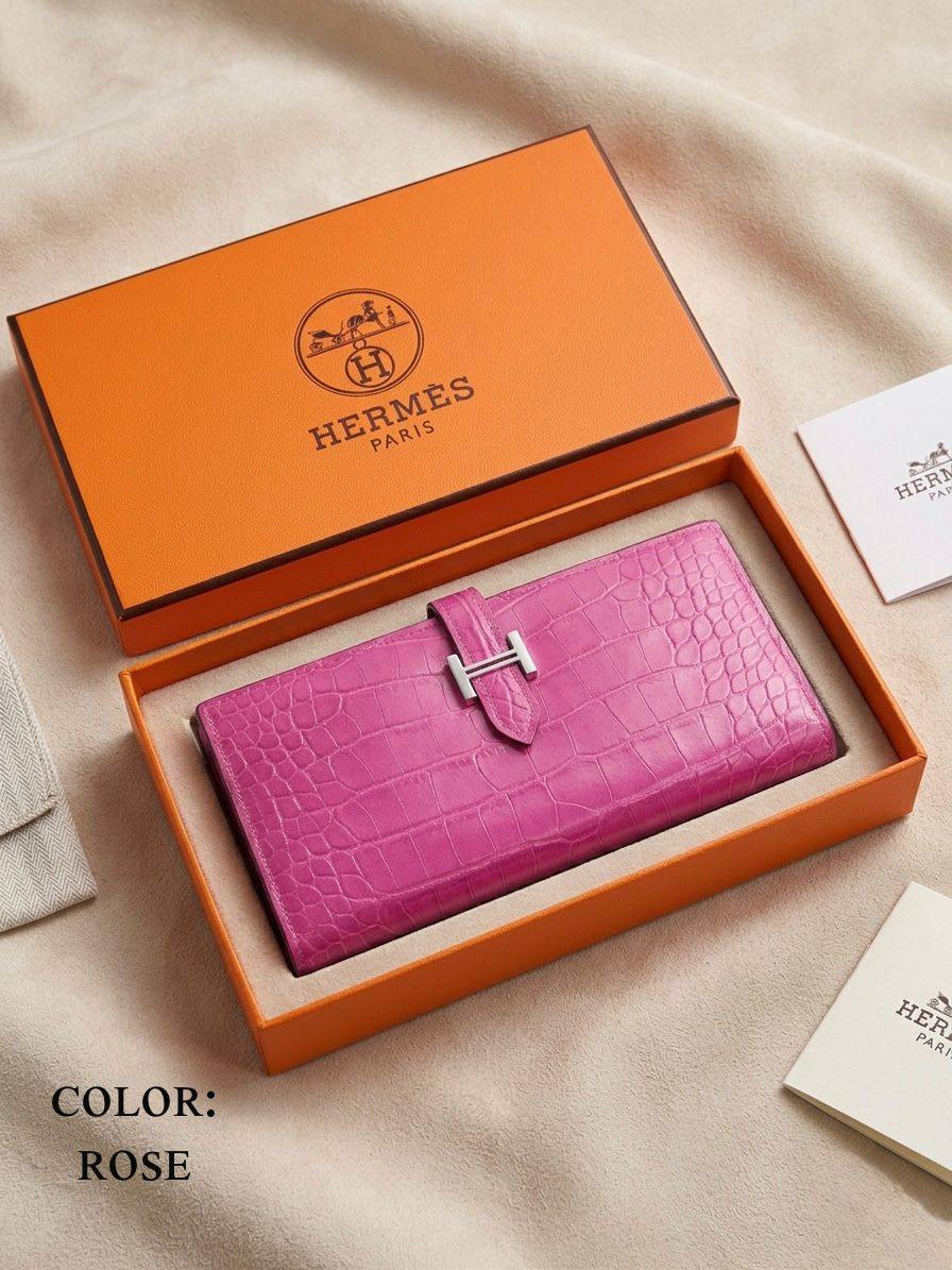 ʜᴇʀᴍᴇs WALLET
ɢᴏʟᴅ ʜᴀʀᴅᴡᴀʀᴇ
ᴡɪᴛʜʙᴏx
Crocs material
35 dhs💓

Zain56
♥️♥️♥️