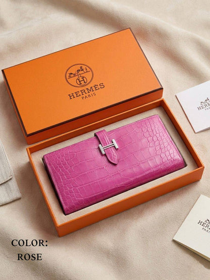 ʜᴇʀᴍᴇs WALLET
ɢᴏʟᴅ ʜᴀʀᴅᴡᴀʀᴇ
ᴡɪᴛʜʙᴏx
Crocs material
35 dhs💓

Zain56
♥️♥️♥️