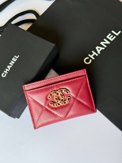Chanel

Super Master

280 dhs🇦🇪🇦🇪

Zain275
♥️♥️♥️