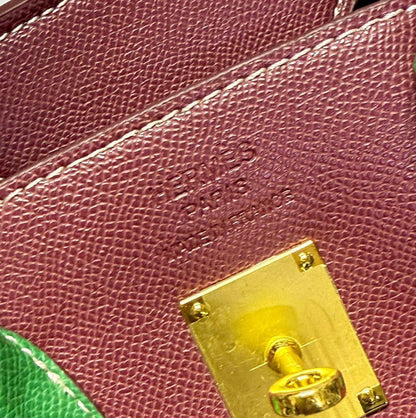 HERMES 
GOOD QUALITY 
120 dhs🇦🇪
SIZE: 30cm

Zain39
♥️♥️♥️