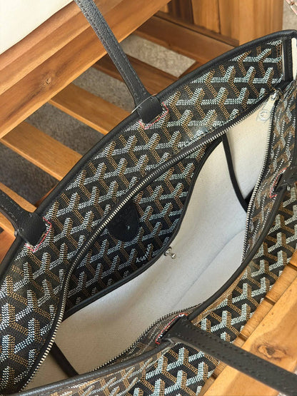 GOYARD 

Super Master Quality 
With zipper 
Size PM 

For Price 👇 WhatsApp✅
0568585901 
0507557372
0552275751 Owner Zain 👌

Zain321
♥️♥️♥️