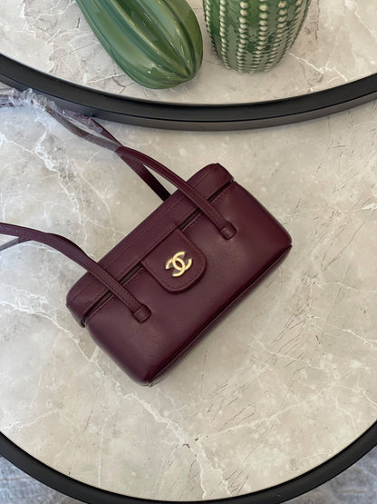 Chanel  ✨💥
Available original box 📦 
With full packing 🎀🎀
Super high quality 💥💥

For Price 👇 WhatsApp✅
0568585901 
0507557372
0552275751 Owner Zain 👌

Zain283
♥️♥️♥️