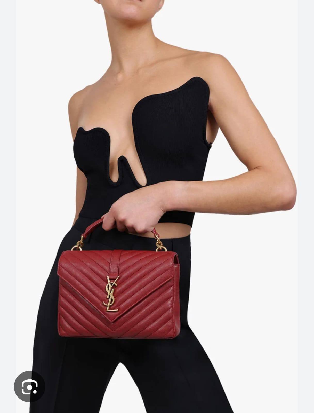 YSL 
GOOD QUALITY 
120 dhs🇦🇪🇦🇪
SIZE 23 CM 
WHITEBOXS

Zain200
♥️♥️♥️