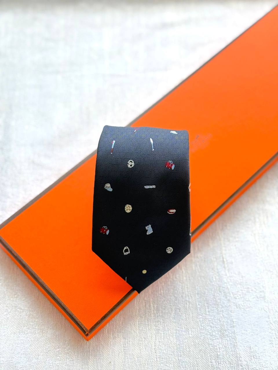 HERMES - LV
*TIE*
*Master quality*
*New collection*
180 dhs✅

Zain179
♥️♥️♥️