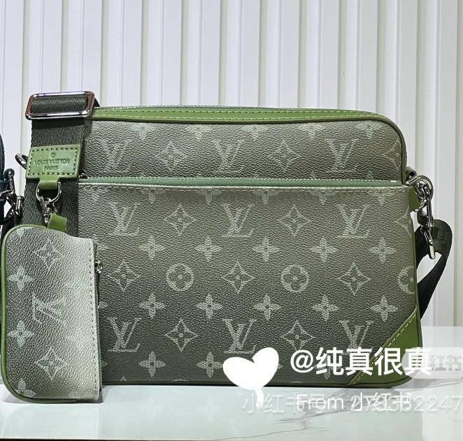 LV Men's Bag

200 dhs❤️

With Box
🎁🎁🎁

Zain33
♥️♥️♥️