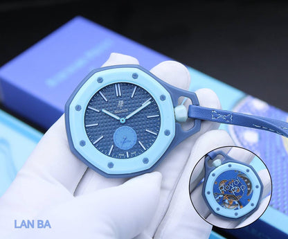 AUDEMARS PIGUET SWATCH
     ROYAL POP
*GOOD QUALITY BACK SIDE MACHINE*
*QUARTZ MOVEMENT*
*WITH BOX AVAILABLE*
110 dhs💓

Zain304
♥️♥️♥️