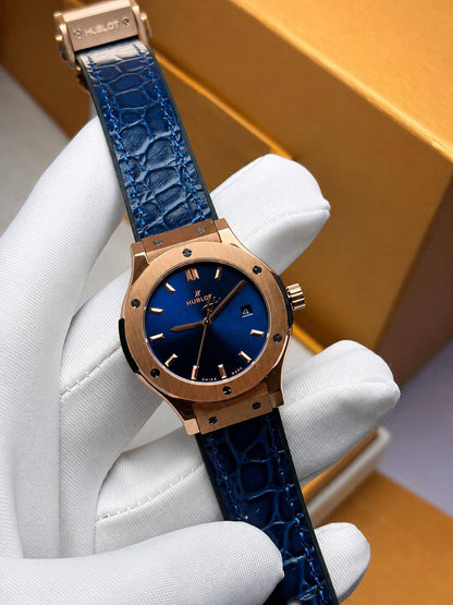 Hublot watch for ladies good quality 
220 dhs✅

Zain59
♥️♥️♥️