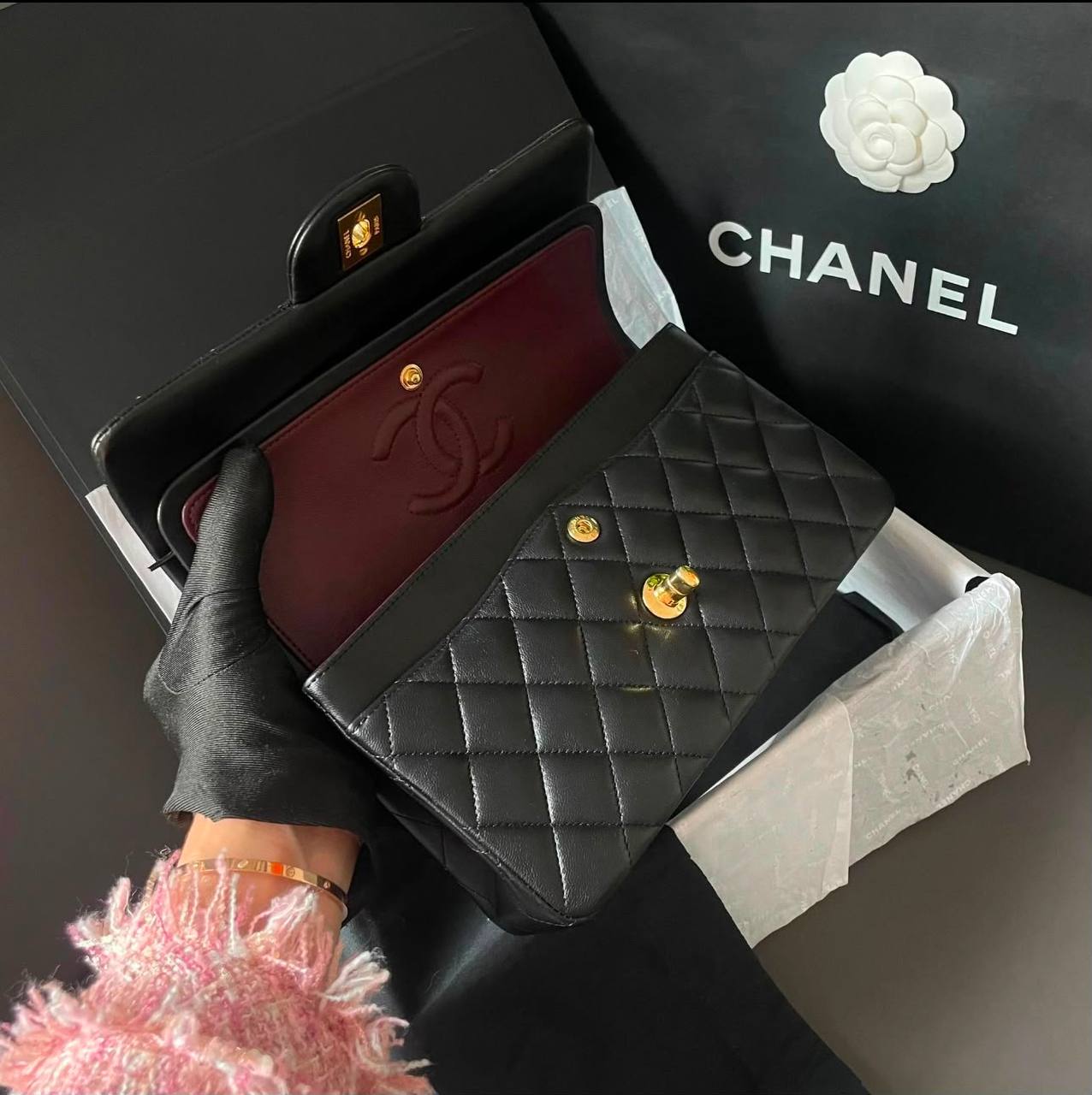 CHANEL
Master🌺🌺
WITH DOUBLE BOX 
240 dhs💓

Zain39
♥️♥️♥️