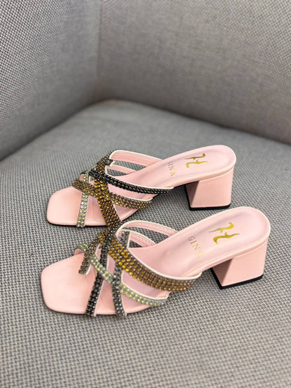 Gina 
110 dhs✅
Size 36-42

Zain55
♥️♥️♥️