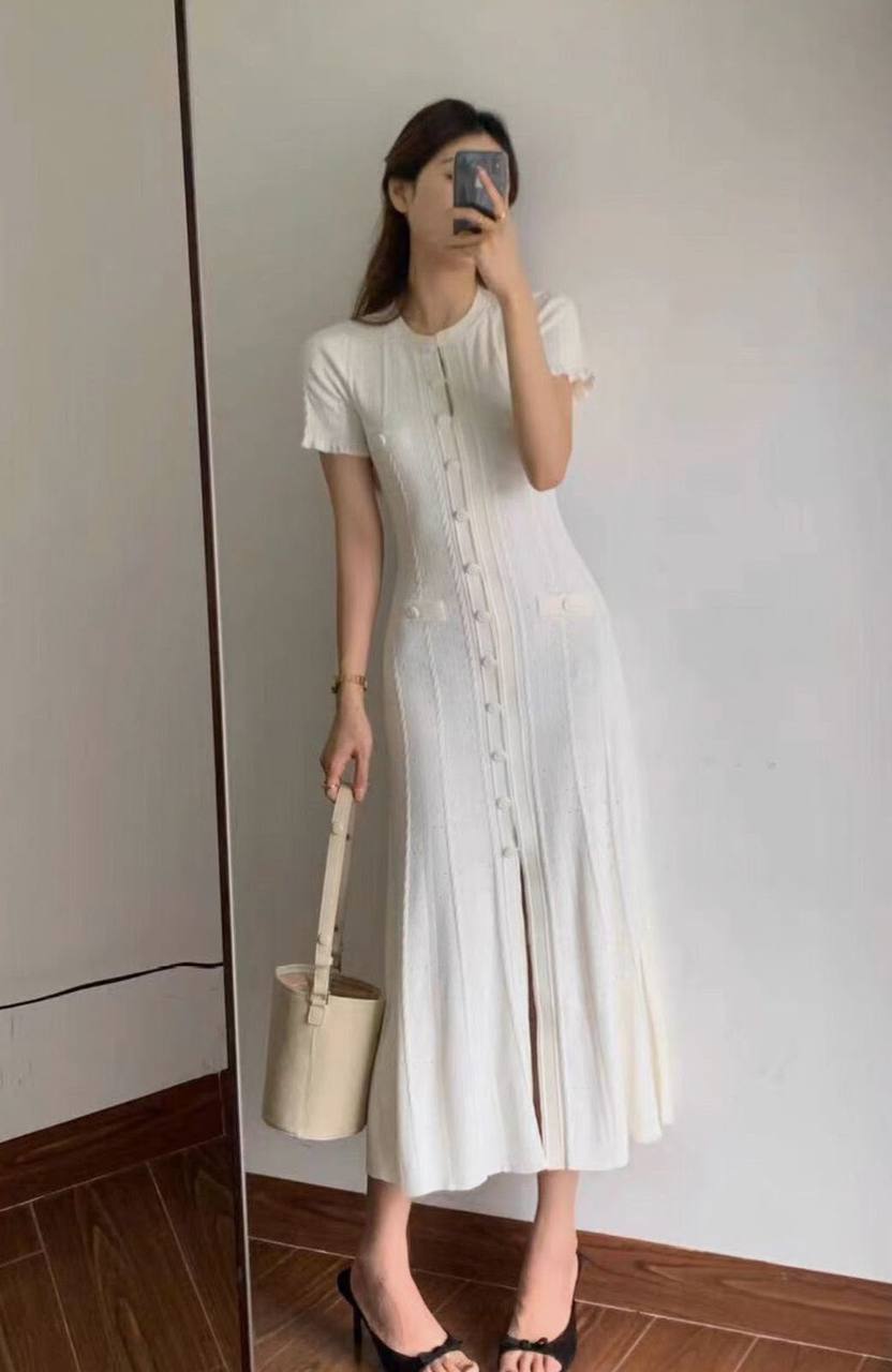 New collection ❤️‍🔥 
310 dhs✅

Zain262
♥️♥️♥️