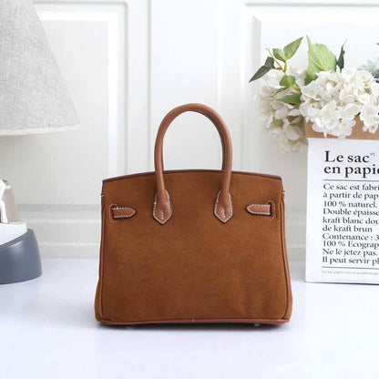 Hermes
115 dhs❣️
size 24cm

Zain26
♥️♥️♥️