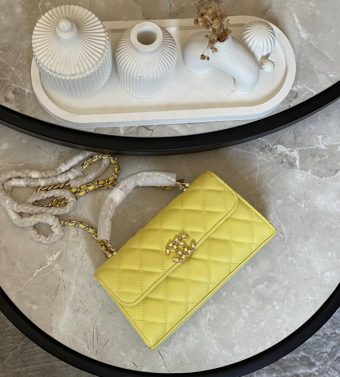 CHANEL✨
Available original box 📦 
With full packing 🎀🎀
Super high quality 💥💥
For Price 👇 WhatsApp✅
0568585901 
0507557372
0552275751 Owner Zain 👌

Zain283
♥️♥️♥️