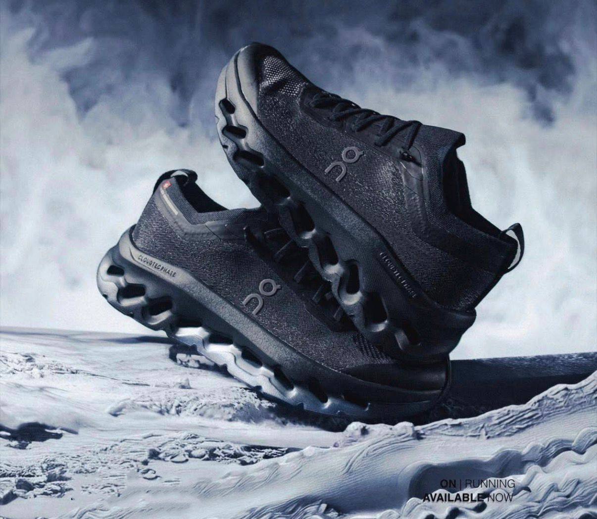 cloudtilt MOON Nimbus, 
Size 36 to 45 , 
230 dhs🪙🌨️

Zain196
♥️♥️♥️