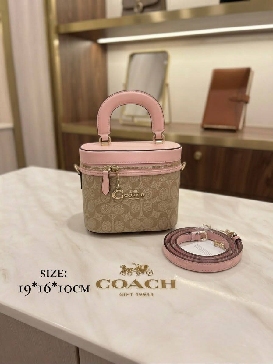 Coach ᴠᴀɴɪᴛʏ
ᴛᴏᴘ ʜᴀɴᴅʟᴇ/sᴛʀᴀᴘ
ᴡɪᴛʜʙᴏx
ʟᴇᴀᴛʜᴇʀ
sɪᴢᴇ:19*16*10ᴄᴍ
110 dhs🇦🇪🇦🇪

Zain56
♥️♥️♥️