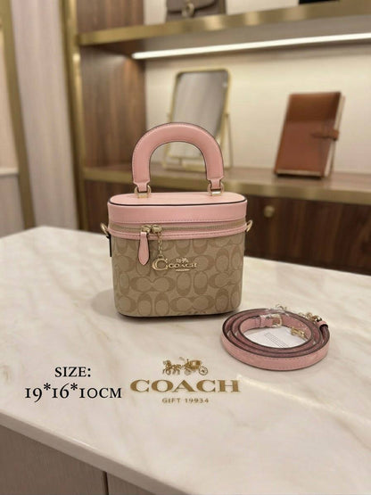 Coach ᴠᴀɴɪᴛʏ
ᴛᴏᴘ ʜᴀɴᴅʟᴇ/sᴛʀᴀᴘ
ᴡɪᴛʜʙᴏx
ʟᴇᴀᴛʜᴇʀ
sɪᴢᴇ:19*16*10ᴄᴍ
110 dhs🇦🇪🇦🇪

Zain56
♥️♥️♥️