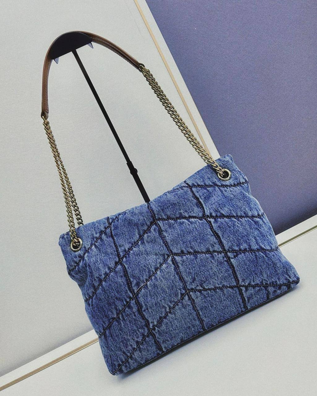 YSL 
COPY ONE 
190 dhs💛

Zain17
♥️♥️♥️
