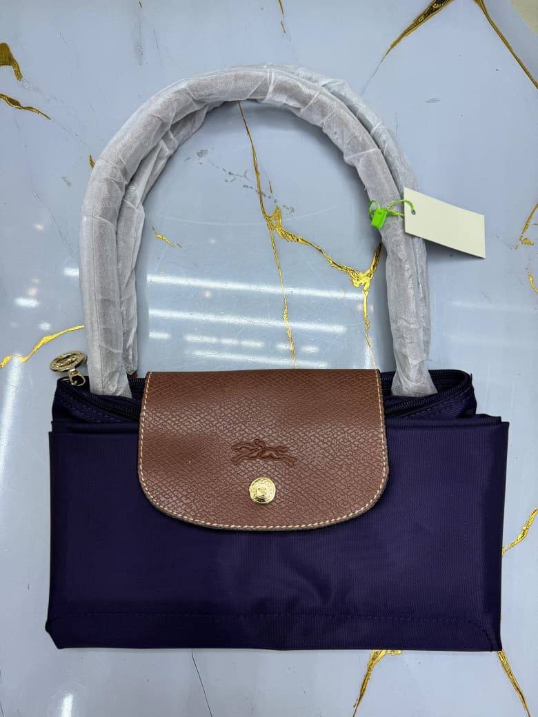 Long champ
47Cm 
75 dhs🪙🌨️
High Quality

Zain50
♥️♥️♥️