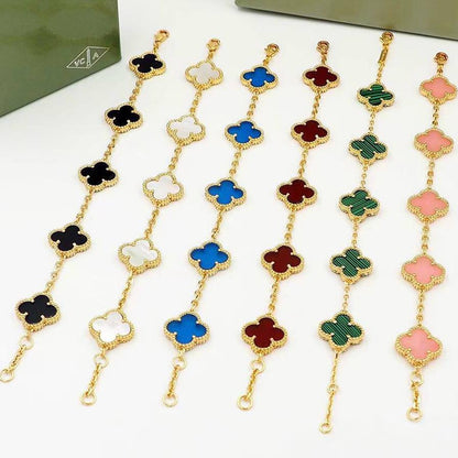 VCA BRACELET
5 Flower 🍀
MASTER QUALITY✨💫
55 DHS🇦🇪🇦🇪
WITH BOX AND PAPER BAG🛍️🎁

Zain89
♥️♥️♥️
