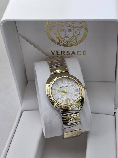 Ladies Fancy
55 dhs🪙💕

Zain29
♥️♥️♥️