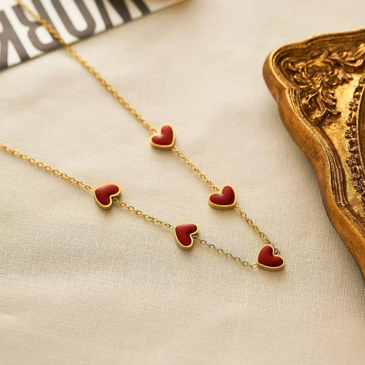 New arrival stainless steel Chain Necklace 
30 dhs❣️

Zain243
♥️♥️♥️