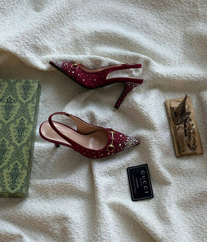 Gucci

Size 36 to 41 

120 dhs💓

Zain80
♥️♥️♥️