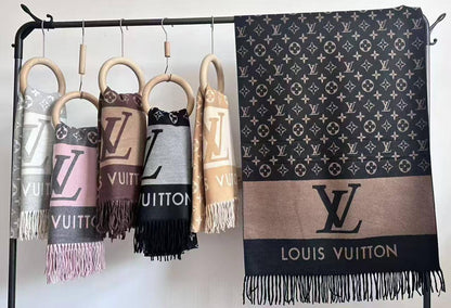 Winter scarf + Silk Scarf

45 dhs🪙🖤

Add Box 15 dhs🪙🖤

Zain93
♥️♥️♥️