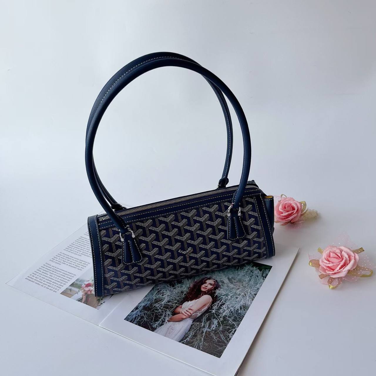 Goyard
Master🌺
250 dhs✅

Zain141
♥️♥️♥️