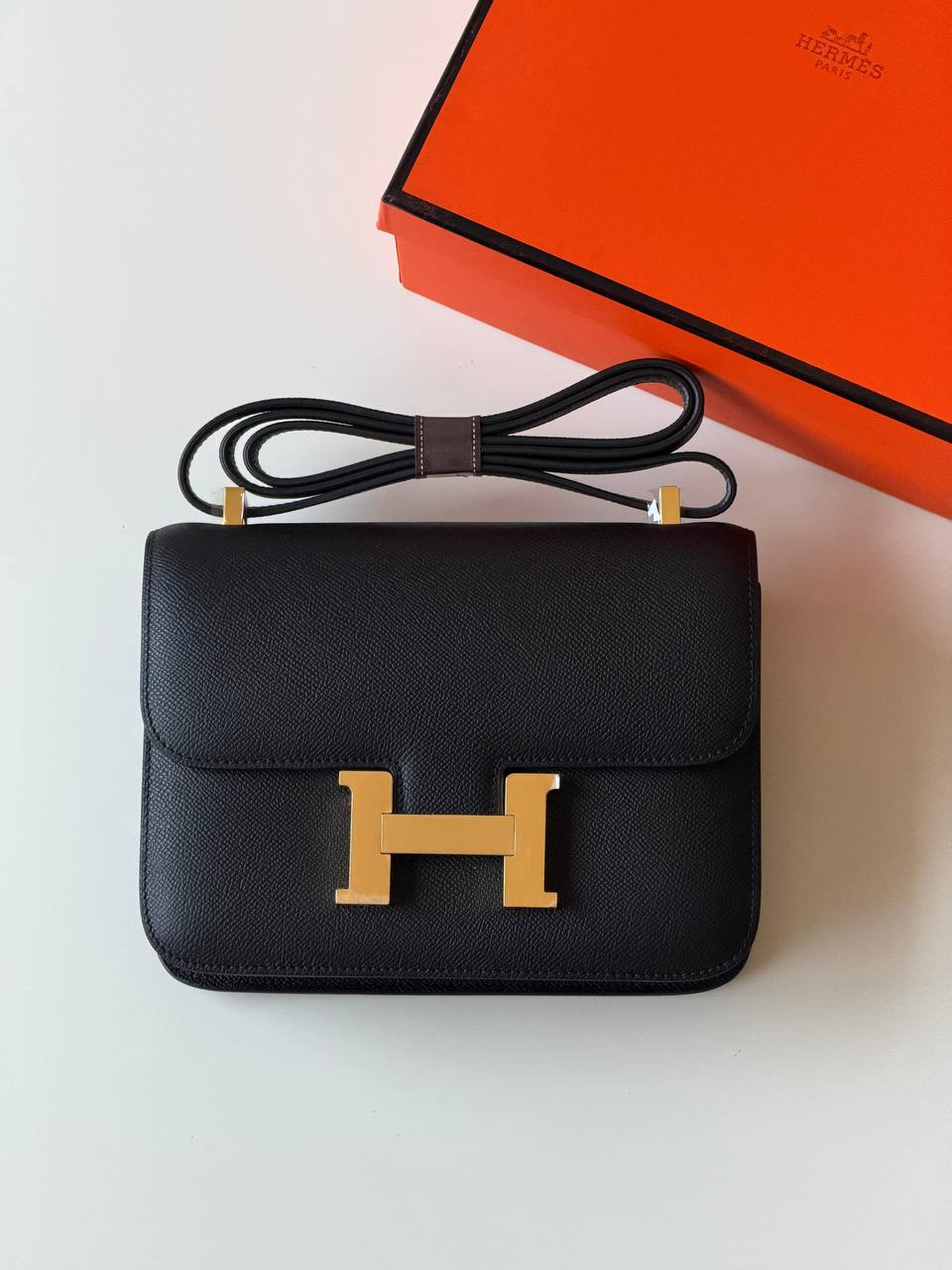 Hermes
constance 23cm superMaster quality ✅with box📦
510 dhs✅

Zain51
♥️♥️♥️