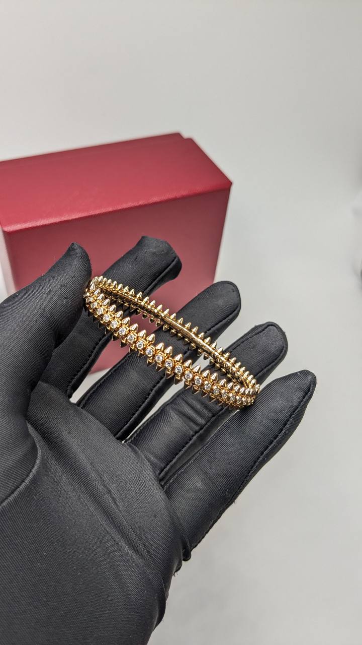 Cartier
*Master Quality* 
*Bracelet*
150 dhs🇦🇪🇦🇪 with Normal Box 🎁
180 dhs🇦🇪🇦🇪 with Good Box 🎁
220 dhs🇦🇪🇦🇪 with Master Box 🎁

Zain210
♥️♥️♥️