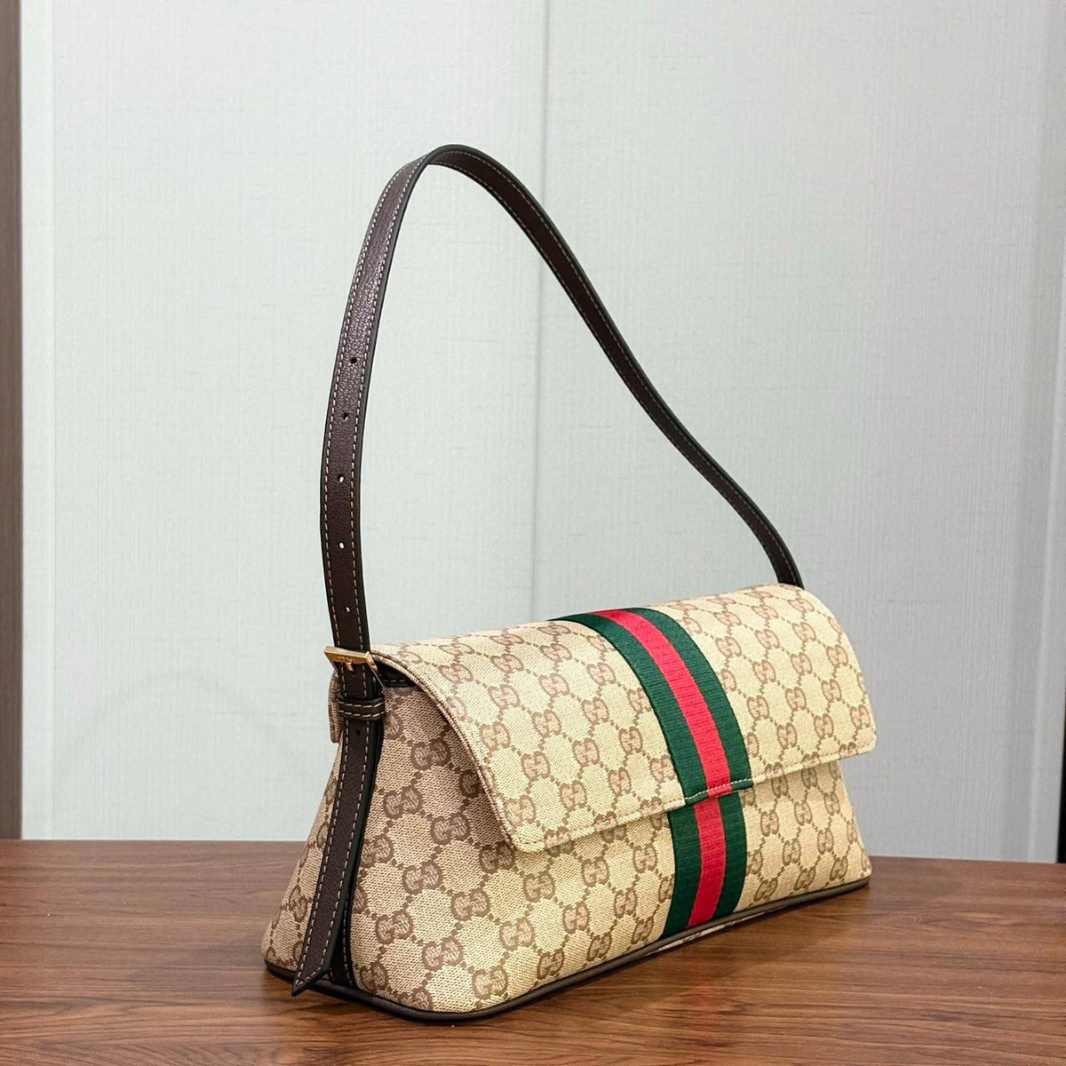 Gucci

31cm

290 dhs🇦🇪🇦🇪

Zain297
Zain228
♥️♥️♥️