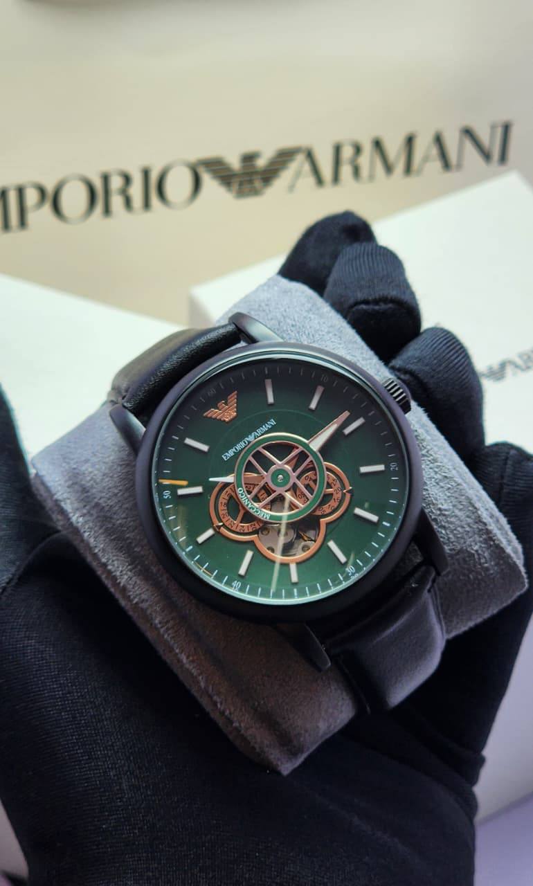Armani watch for men 
good quality
105 dhs🪙💕

Zain59
♥️♥️♥️