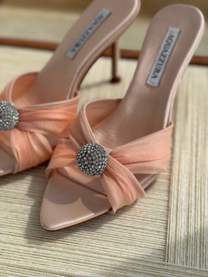 AQUAZZURA
QUALITY: SUPER MASTER 💥😍
SIZE:36 TO 41💥

450 dhs🇦🇪🇦🇪

Zain319
♥️♥️♥️