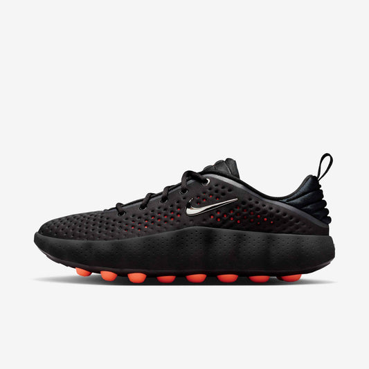 Nike Mind 002 sneaker in the Black/Hyper Crimson🖤🐞
NEW ARRIVALS 🤩
36-45 AVAILABLE 
210 dhs❣️

Zain242
♥️♥️♥️