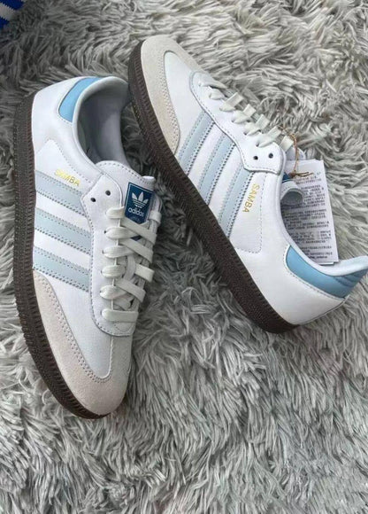 Adidas  Samba
Size 36 to 45
60 dhs🪙💕

Zain05
♥️♥️♥️