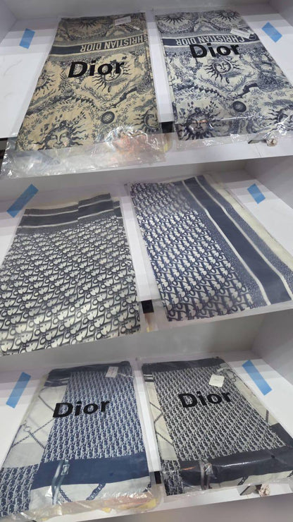 Scarf
35 dhs🪙🌨️

Zain22
♥️♥️♥️