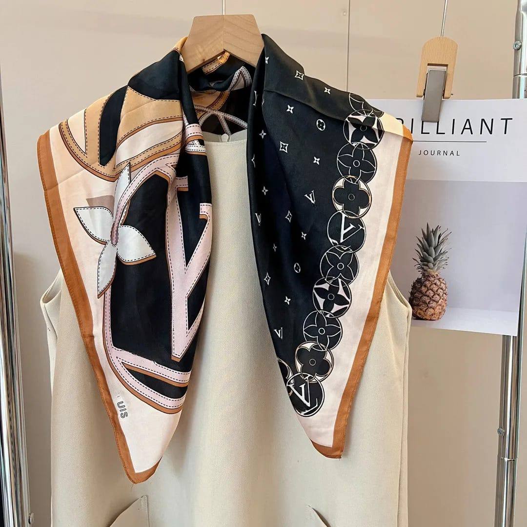 LV Silk 
Scarves Length:
80cm-100cm
70 dhs🇦🇪🇦🇪
with box

Zain312
♥️♥️♥️