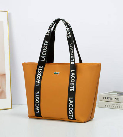 LACOSTE BAG 
40 dhs🌺

Zain40
♥️♥️♥️