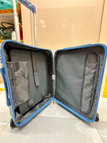 Available ❤️
brand new Rimowa Cabin Suitcase featuring a protective cover and spinner wheels❣️
For Price 👇 WhatsApp✅
0568585901 
0507557372
0552275751 Owner Zain 👌

Zain71
♥️♥️♥️