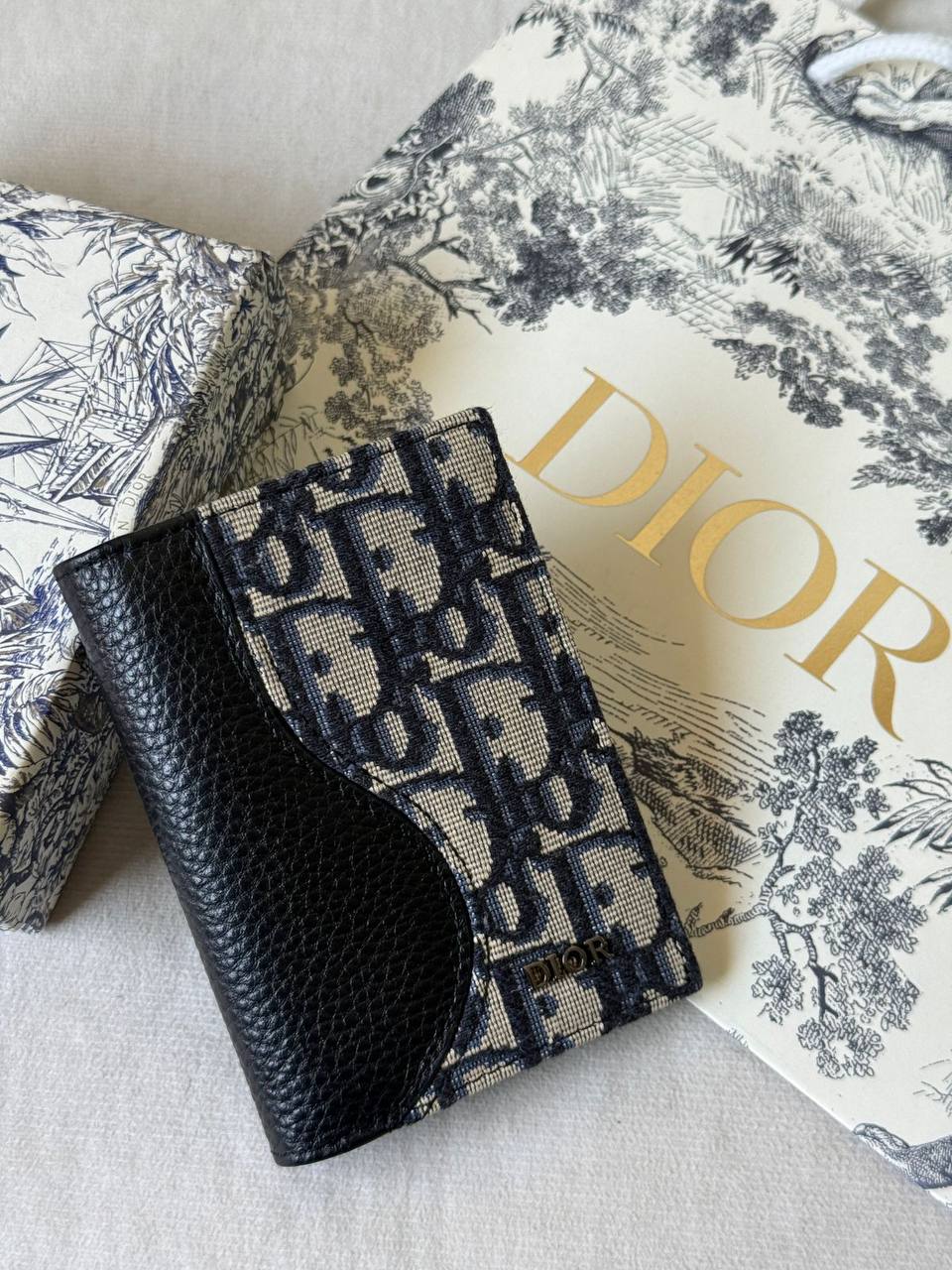 💝  *Dior*💝
💝*Super Master*💝
300 dhs🪙🌨️

Zain275
♥️♥️♥️