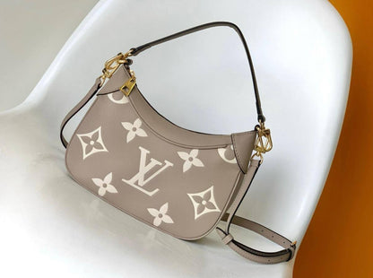 LOUIS VUITTON ✨💕✨
New collection ✨✨✨
SuperMaster Quality 🔥🔥
Available Now ❤️❤️❤️
For Price 👇 WTSP Text Zain 0568585901

Zain252
♥️♥️♥️