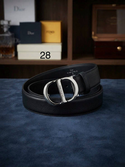 Mixed belts

70 dhs🇦🇪🇦🇪

Zain182
♥️♥️♥️