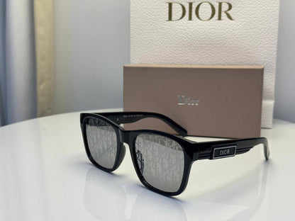 Sunglasses
65 dhs🇦🇪🇦🇪

Zain182
♥️♥️♥️