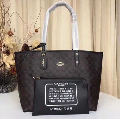 Coach
90 dhs🪙🌨️
size：42cm
Good quality 

with box
🎁🎁🎁

Zain35
Zain26
♥️♥️♥️