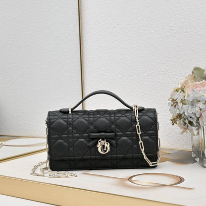 Dior
Master
For Price 👇 WTSP Text Zain 0568585901
0507557372
0544061607

Zain192
♥️♥️♥️