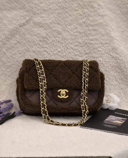 Chanel Master 
           23Cm
260 dhs❣️

Zain131
♥️♥️♥️