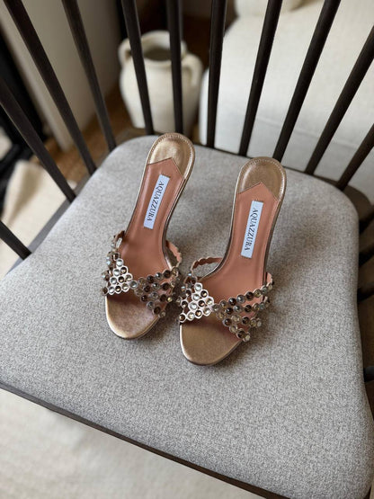 Aquazzura
𝑨𝑨𝑨 𝑸𝑼𝑨𝑳𝑰𝑻𝒀
𝑺𝑰𝒁𝑬 {35 𝒕𝒐 42}
450 dhs✅

Zain81
♥️♥️♥️