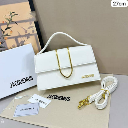 💖 Jacquemus
1️⃣ First quality +🎁
Size : 24  * 15 cm
110 dhs🇦🇪🇦🇪
with box 🎁

Zain115
♥️♥️♥️