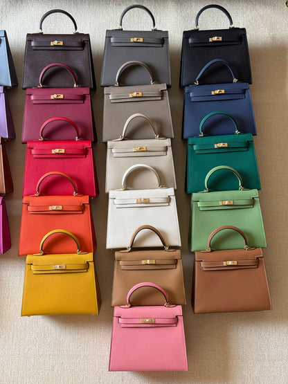 Hermes kelly 25cm💕master quality😍

with box❤️
🎁🎁🎁

380 dhs🪙🌨️

Zain52
♥️♥️♥️