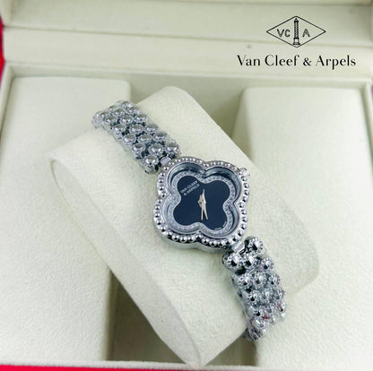 Vancleef Ladies
55 dhs✅

Zain29
♥️♥️♥️