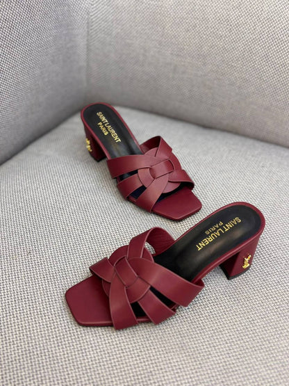 YSL
110 dhs✅
Size 36-42

Zain30
♥️♥️♥️